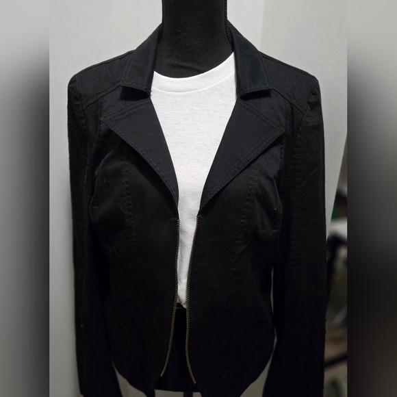 Guess Jackets & Blazers - Guess black jacket